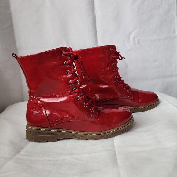 Laundry List Red patent leather Lace-up Boots Unisex size 9M. - Picture 3 of 13